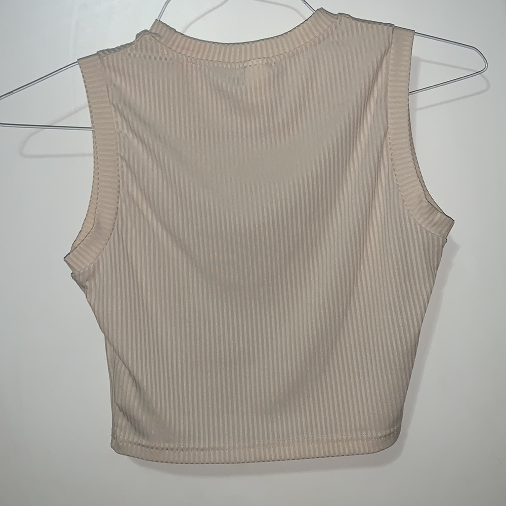 Crop top - Picture 2 of 2